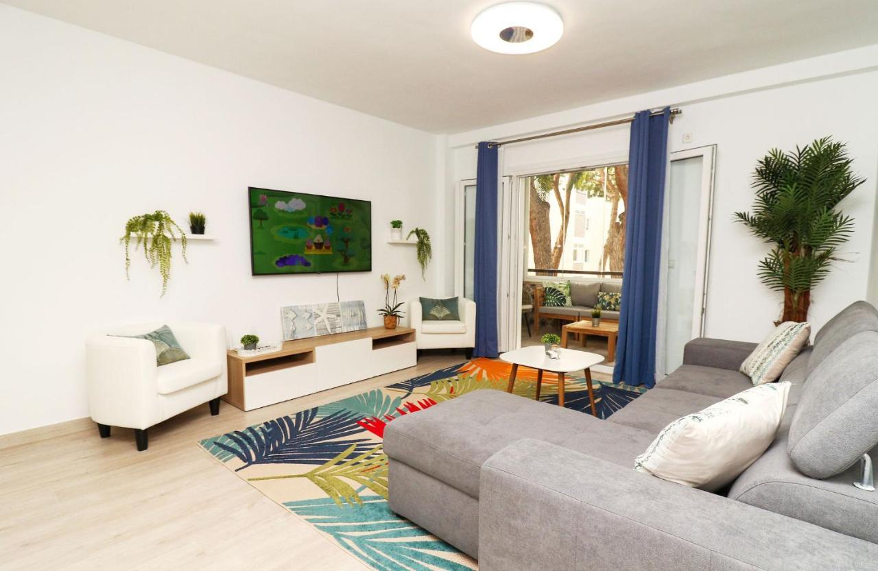Family Apartment Walking Distance To The Sea And All Amenities Ситио-де-Калаонда Экстерьер фото