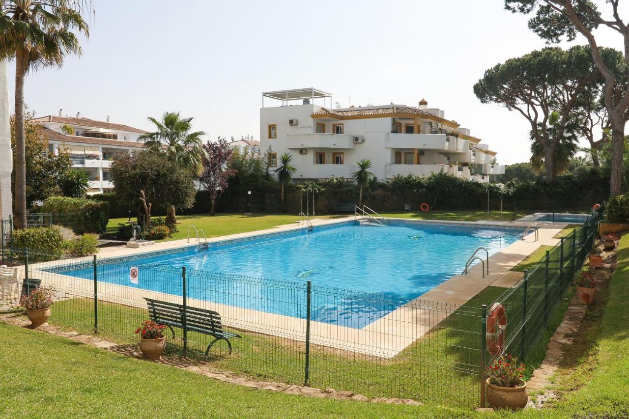 Family Apartment Walking Distance To The Sea And All Amenities Ситио-де-Калаонда Экстерьер фото