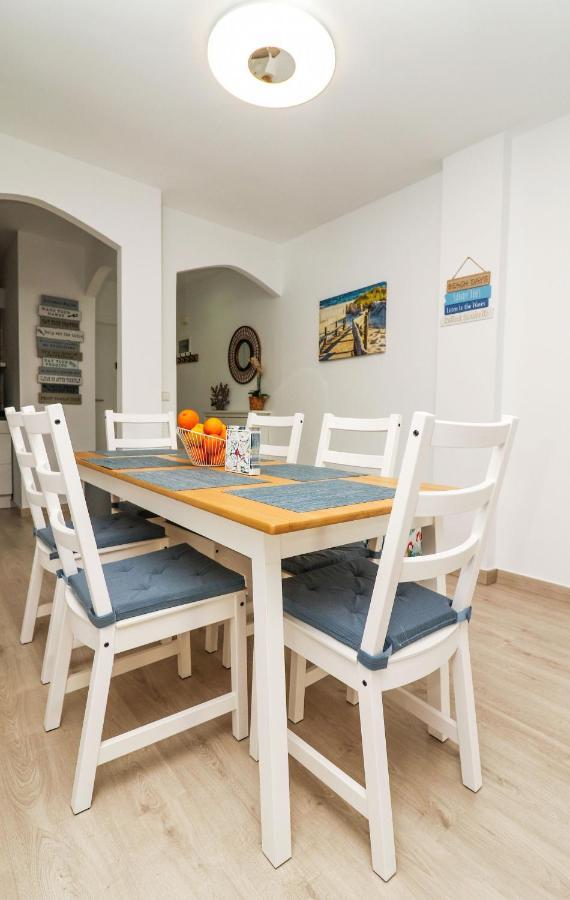 Family Apartment Walking Distance To The Sea And All Amenities Ситио-де-Калаонда Экстерьер фото